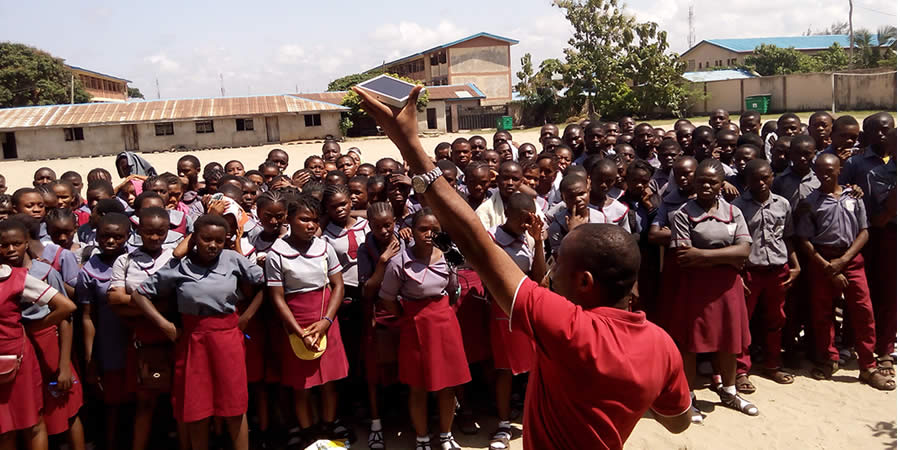 CPEEL Student Drive "Project Reward Excellence" by Donating Solar Lamps to Vulnerable Children